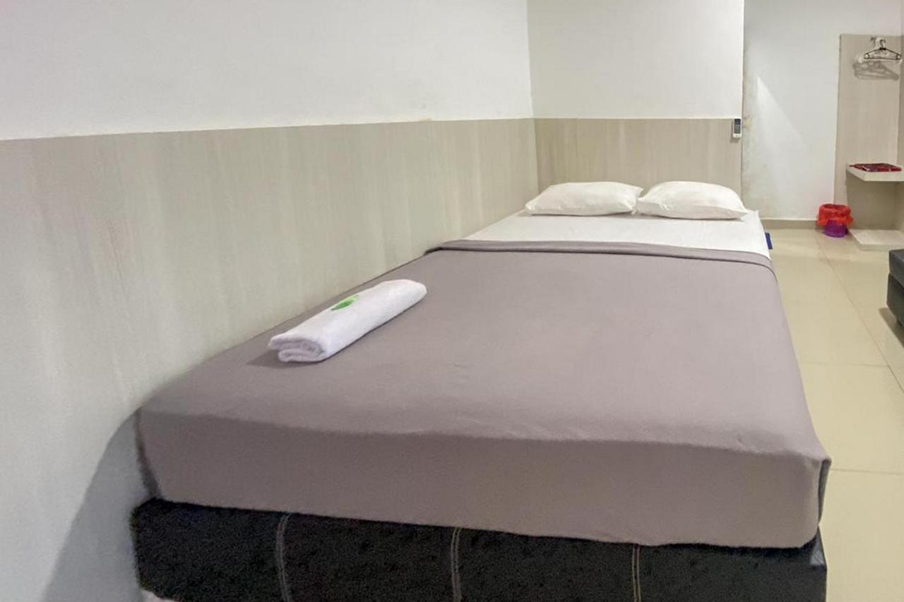Hotel Giga Sidrap Rappang 外观 照片